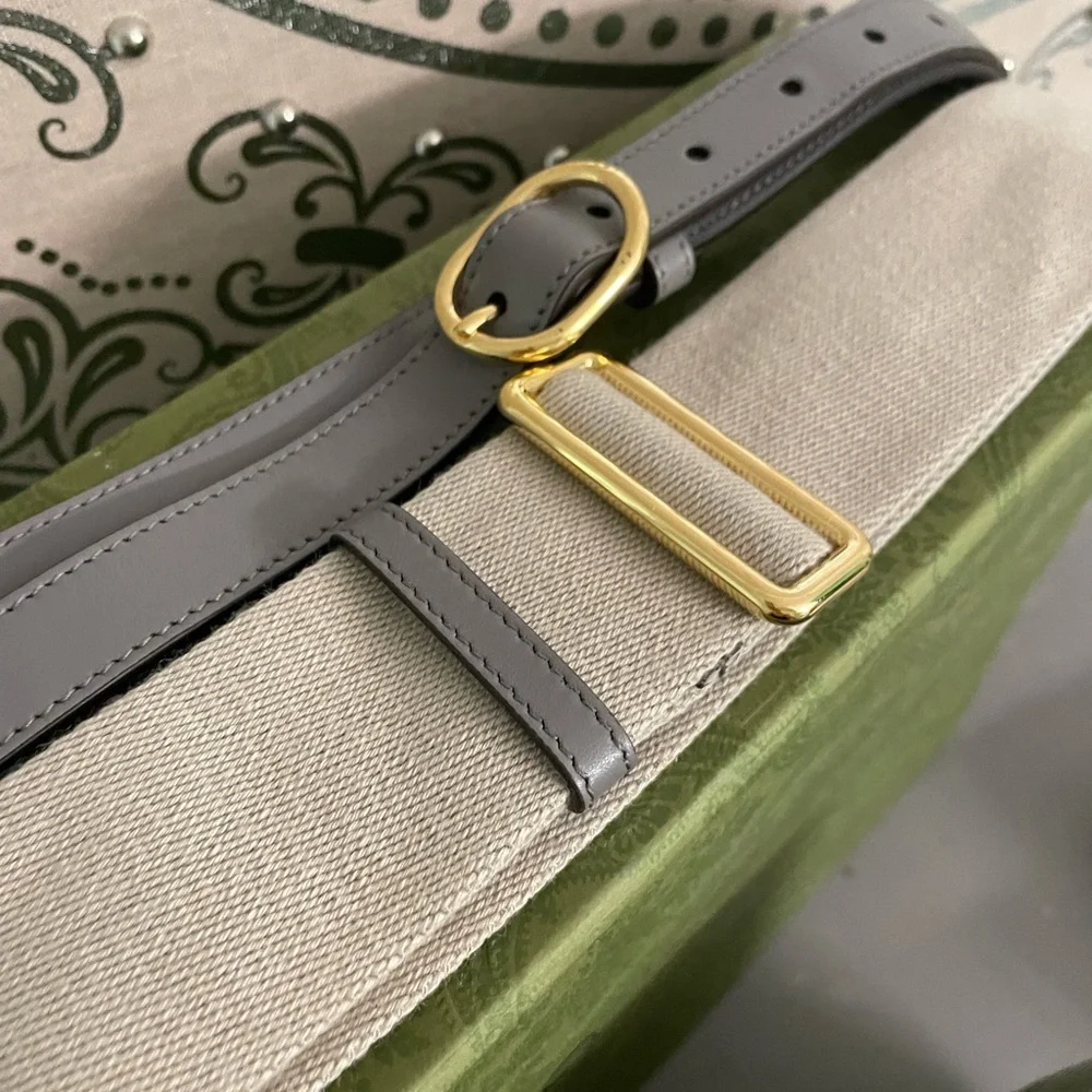 Gucci Gray Crossbody Bag - Picture 3 of 6